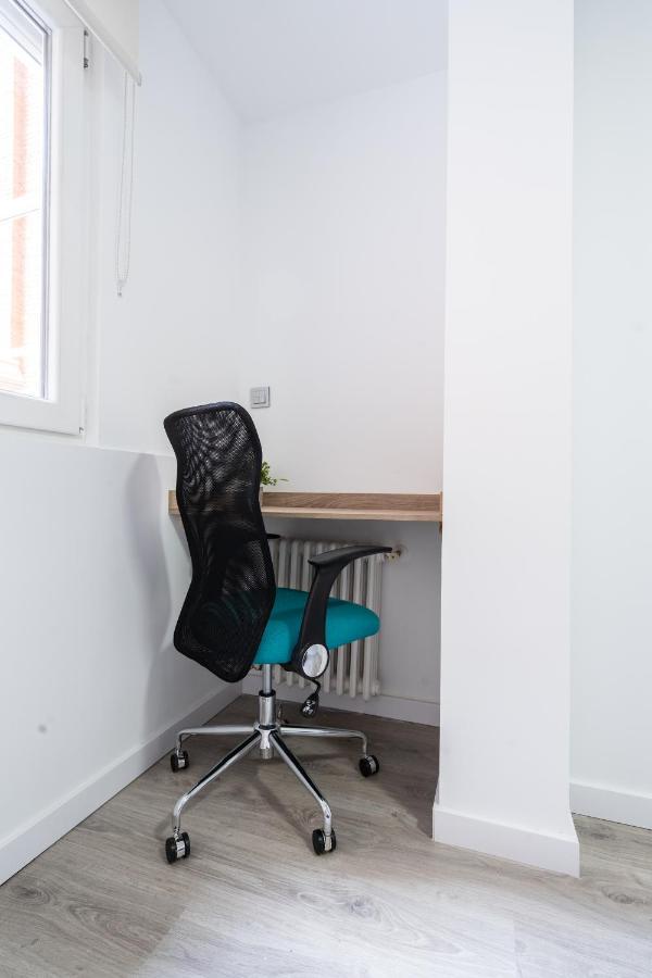 Apartamento Mani En Avenida Espana Con Terraza Albacete Bagian luar foto